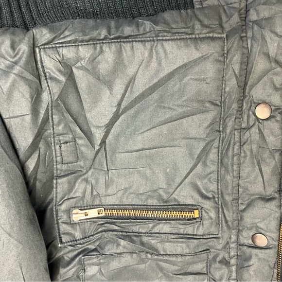 Amazing vintage jacket made in USA. Vest jacket combo and lots of zippers - Picture 11 of 12